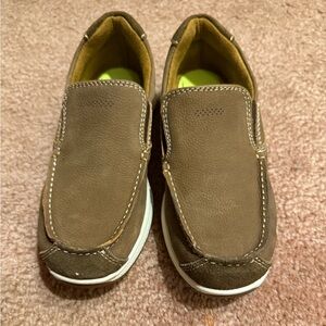 NWOT Florsheim Tan Kids Moccasins